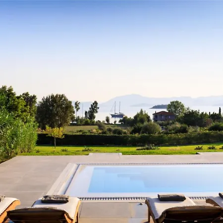 Varko - Apollo Lefkáda